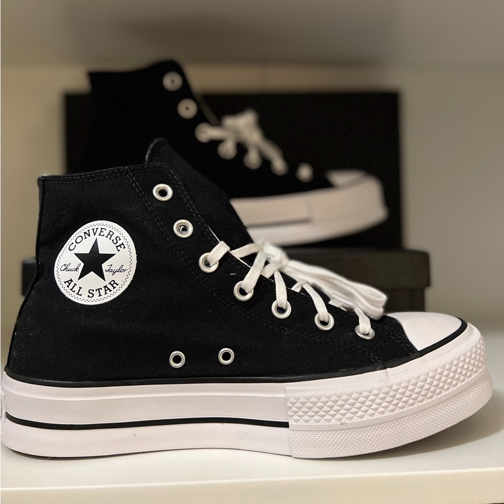 All star high top double soul.